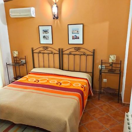 Hotel Rural Real De Laroles Nevada Bike And Treeking المظهر الخارجي الصورة