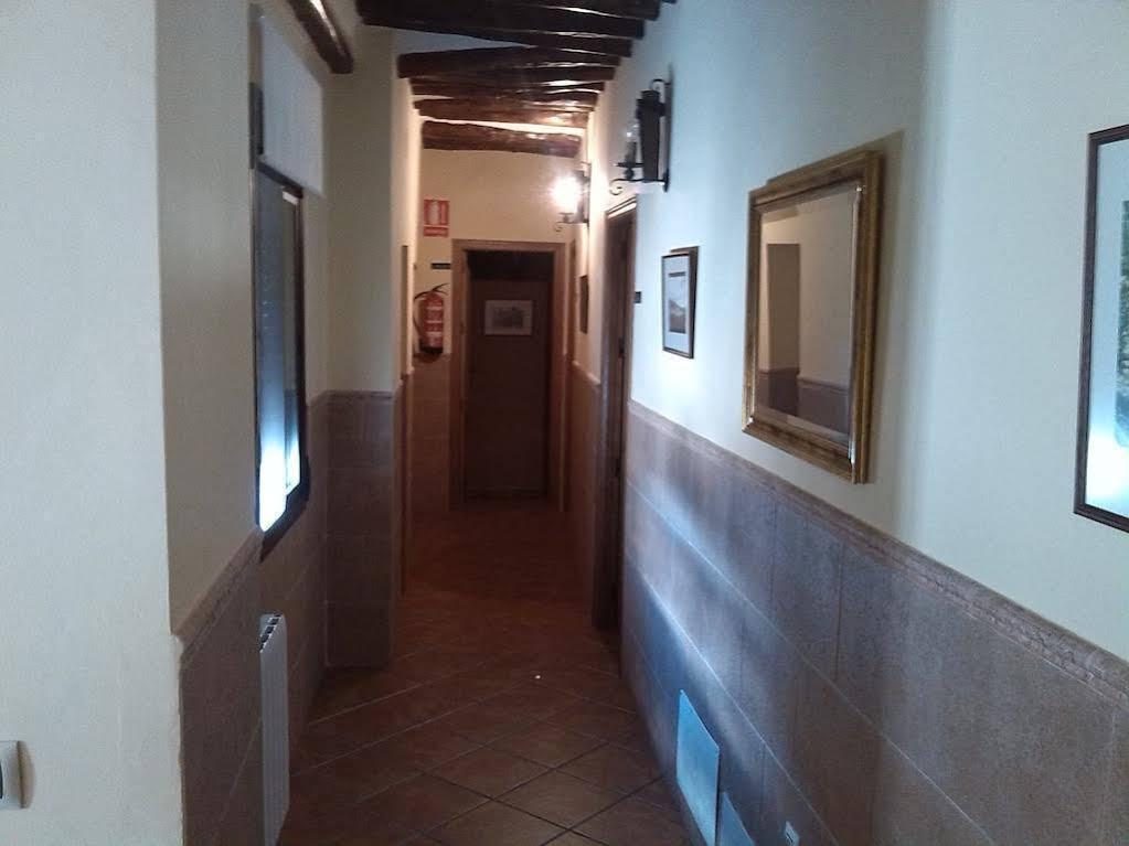 Hotel Rural Real De Laroles Nevada Bike And Treeking المظهر الخارجي الصورة